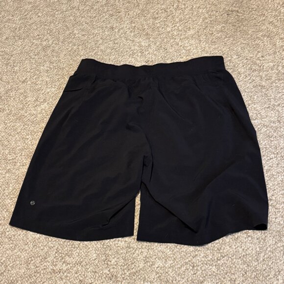 Lululemon Soft Shield Shorts (XXL) - Picture 2 of 2